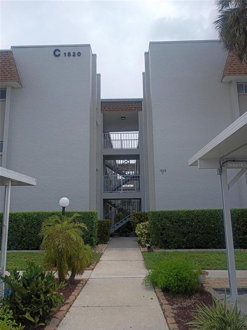 248-1520 Glen Oaks Dr E, SARASOTA, FL, 34232-1164 | Card Image