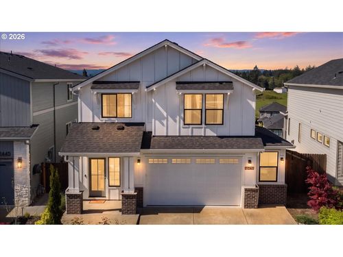12435 Sw Silvertip St, Beaverton, OR, 97007-3019 | Card Image