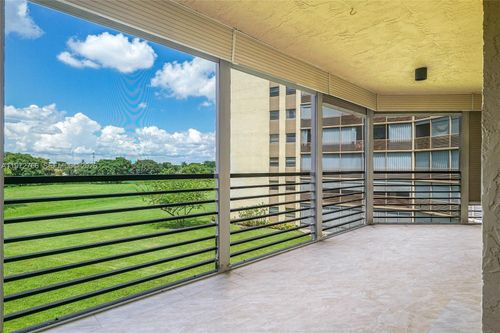309-7200 Radice Ct, Lauderhill, FL, 33319-4259 | Card Image