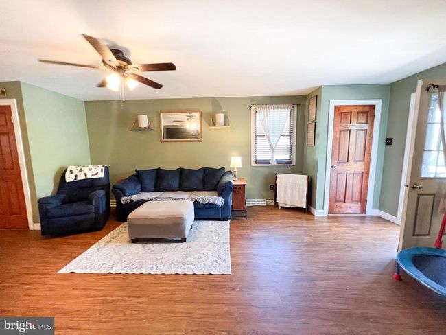 540 Highland Ave, House other with 3 bedrooms, 1 bathrooms and null parking in BURNHAM PA | Image 7