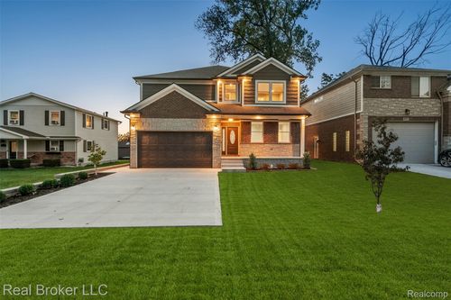 38165 Cherry Ln, Harrison Township, MI, 48045-2705 | Card Image