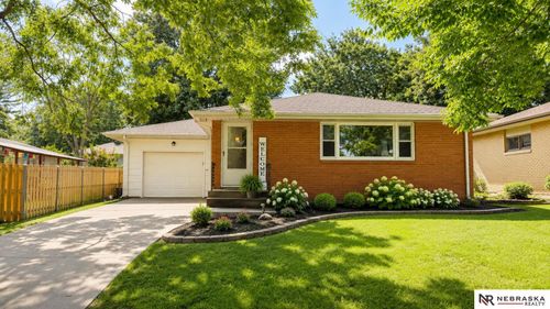 4431 S 46th St, Lincoln, NE, 68516-1126 | Card Image