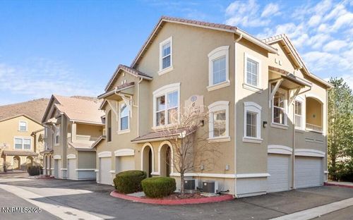 821-9050 Double R Blvd, Reno, NV, 89521-4911 | Card Image