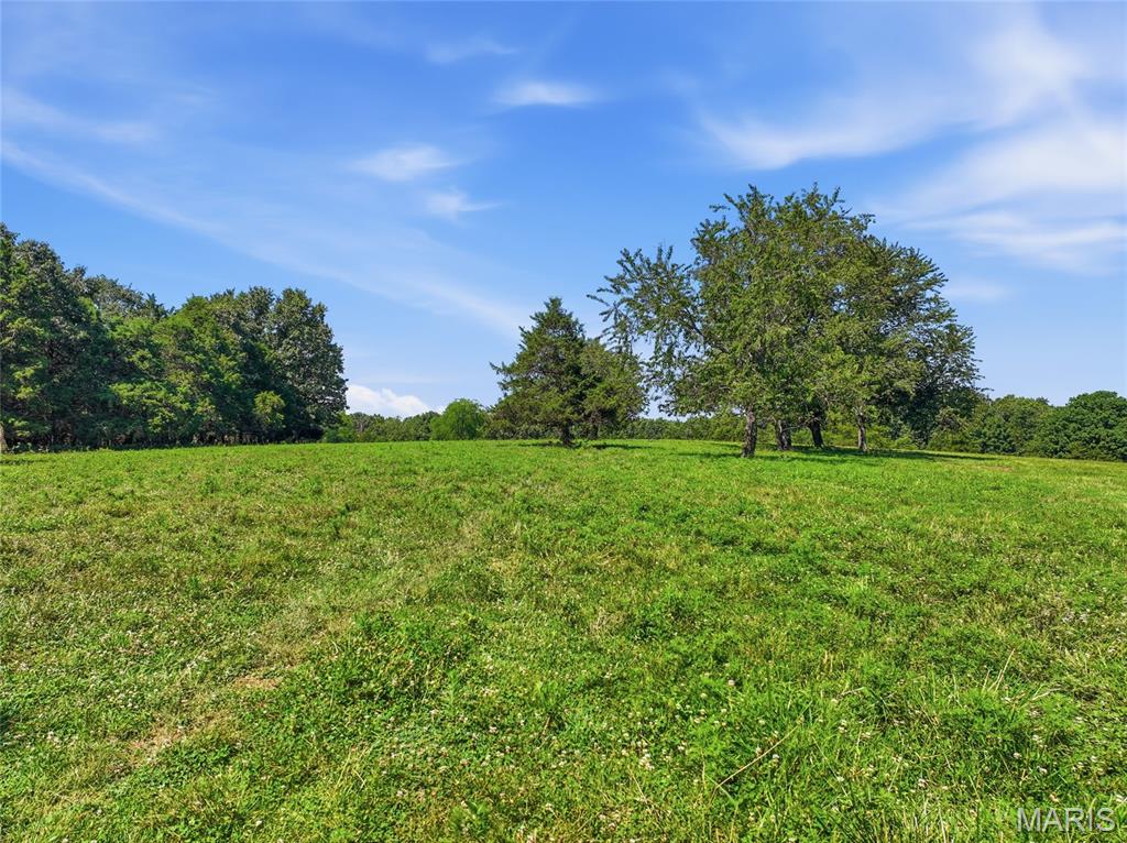 Land in Dixon