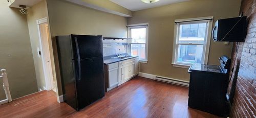 3-4 Wilbur Ct, Boston, MA, 02128-4668 | Card Image