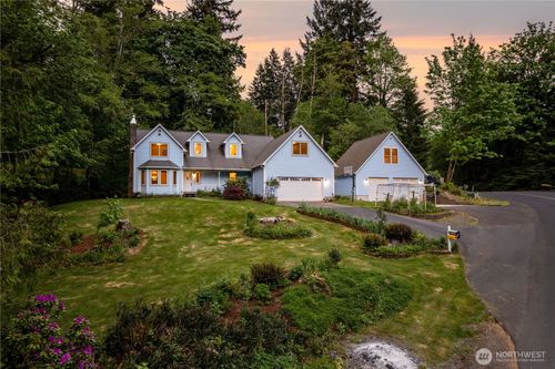 165 Tanglewood Dr, Longview, WA, 98632-9134 | Card Image