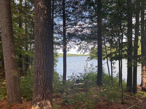 117 Willow Ln, Northwood, NH, 03261 | Card Image