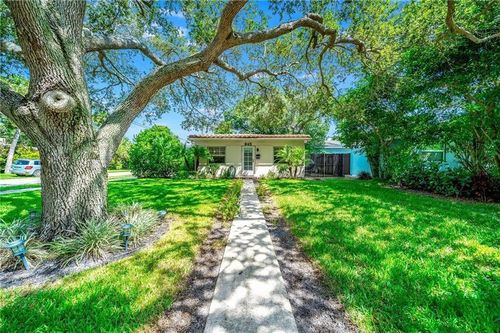 945 Sw 19th St, Fort Lauderdale, FL, 33315-1925 | Card Image