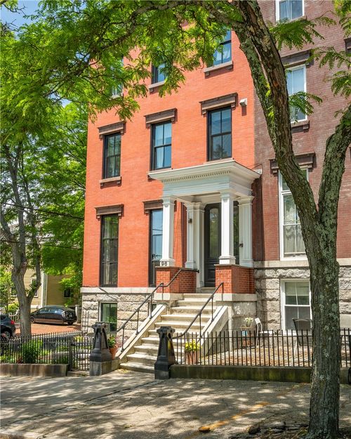 3-96 Bowen St, Providence, RI, 02906-1473 | Card Image
