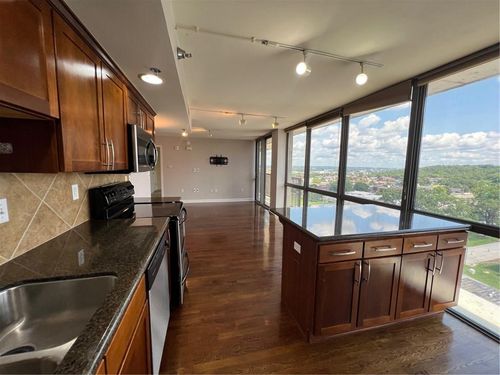 apt-1104-600 Admiral Blvd, Kansas City, MO, 64106-1574 | Card Image