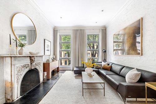 2-262 W 25th St, New York, NY, 10001-7304 | Card Image
