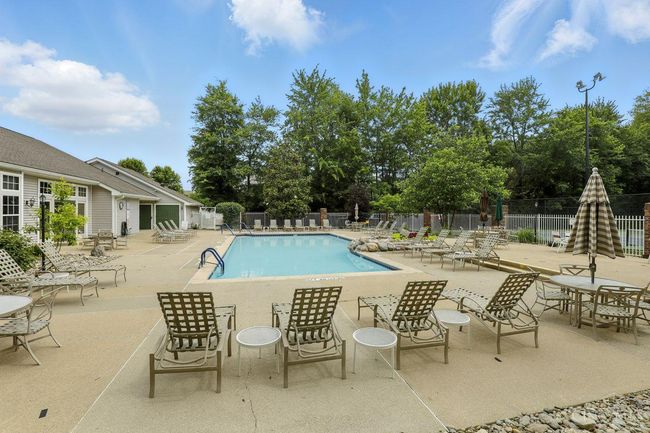 710 Carrington Pl, Condo with 2 bedrooms, 2 bathrooms and null parking in Loveland OH | Image 31