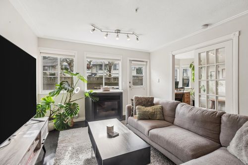 53-19034 Mcmyn Rd, Pitt Meadows, BC, V3Y2N8 | Card Image