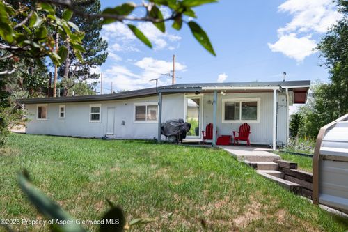 8 Navaho St, New Castle, CO, 81647-9725 | Card Image