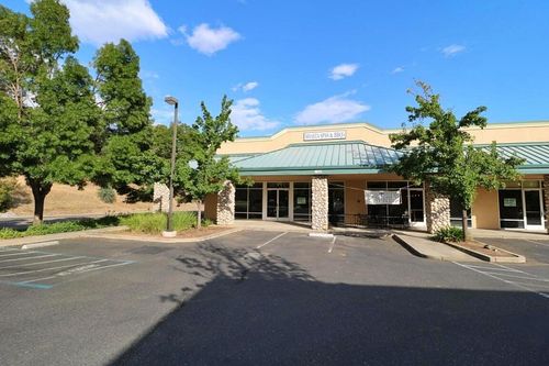 1-1872 Buenaventura Blvd, Redding, CA, 96001-6322 | Card Image