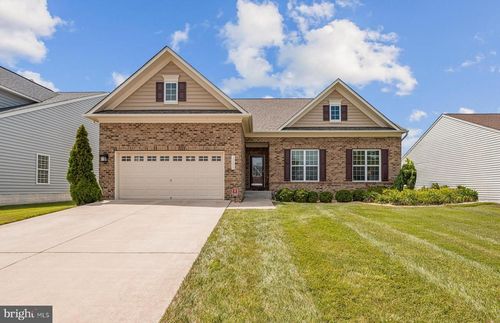 12605 Broughton Blf, BRANDYWINE, MD, 20613-7841 | Card Image