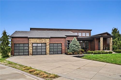 10258 N Kansas Ave, Kansas City, MO, 64155-1939 | Card Image