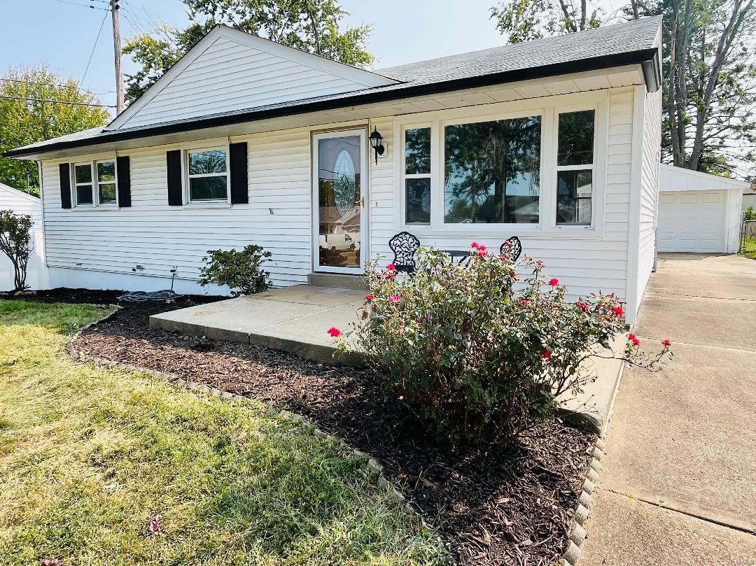 Mallory Dr, Saint Louis, MO 63123