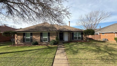 210 S Malone Rd, Allen, TX, 75002-4652 | Card Image