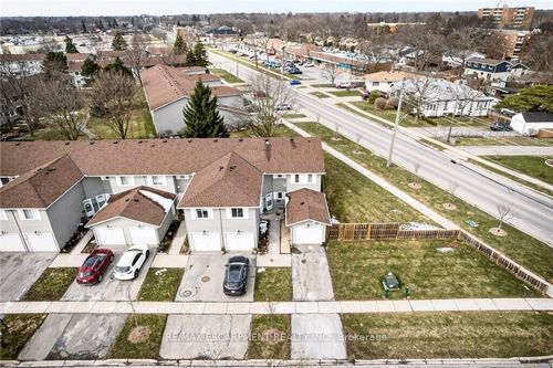 101-201 Dorchester Blvd, Saint Catharines, ON, L2M7W1 | Card Image
