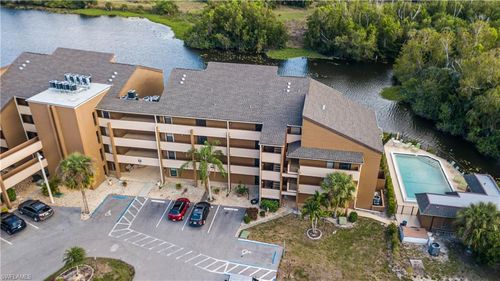 e1-2069 W Lakeview Blvd, NORTH FORT MYERS, FL, 33903-6401 | Card Image