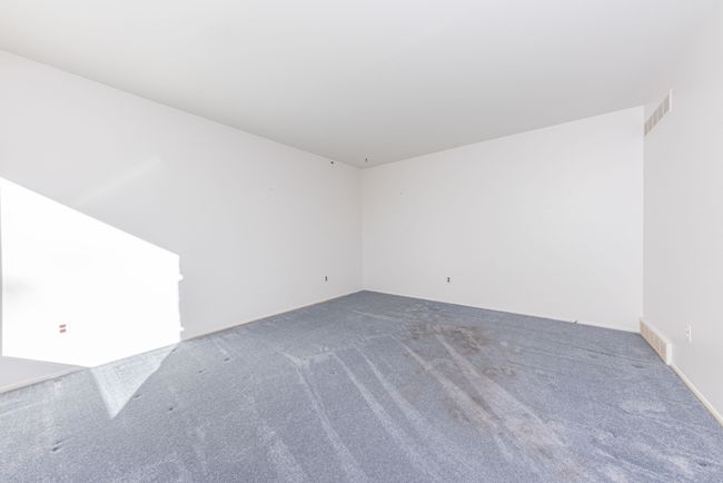 37332 Munger Dr, House other with 3 bedrooms, 2 bathrooms and null parking in Livonia MI | Image 7