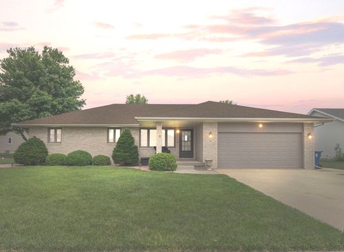 28 Old Farm South Ct, Bradley, IL, 60915-1459 | Card Image