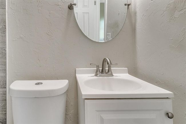 Newer toilet & sink | Image 12