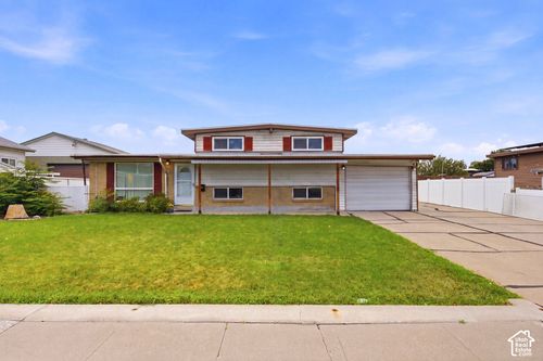 5096 S Jolly St, Taylorsville, UT, 84123-4216 | Card Image