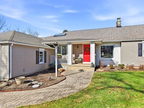 569 Atterbury Blvd, Hudson, OH, 44236-1643 | Card Image