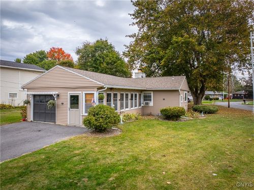 109 Glen Rd S, Rome, NY, 13440-1928 | Card Image