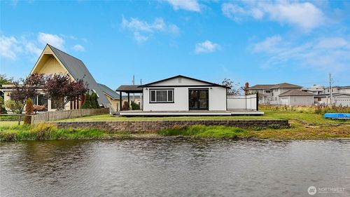 4418 Sucia Dr, Ferndale, WA, 98248-9582 | Card Image