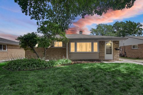 17233 Walter St, Lansing, IL, 60438-1354 | Card Image