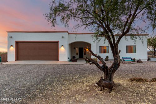 16175 S Mann Ave, Sahuarita, AZ, 85629-8486 | Card Image