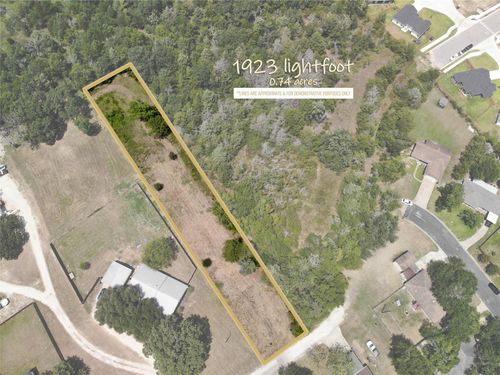 1923 Lightfoot Ln, Bryan, TX, 77803-1834 | Card Image