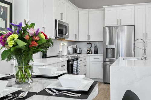 7725 E Journey Ln, Scottsdale, AZ, 85255-4648 | Card Image