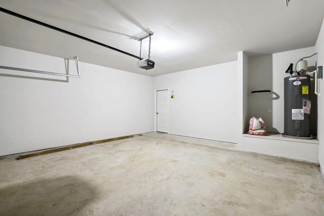 Photo is not of the actual home but is an inspirational photo of builder’s model home and may depict options, furnishings, and/or decorator features that are not included. | Image 37