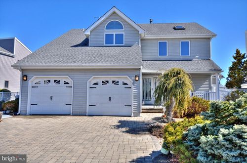 19 Centerboard Dr, Bayville, NJ, 08721-1512 | Card Image