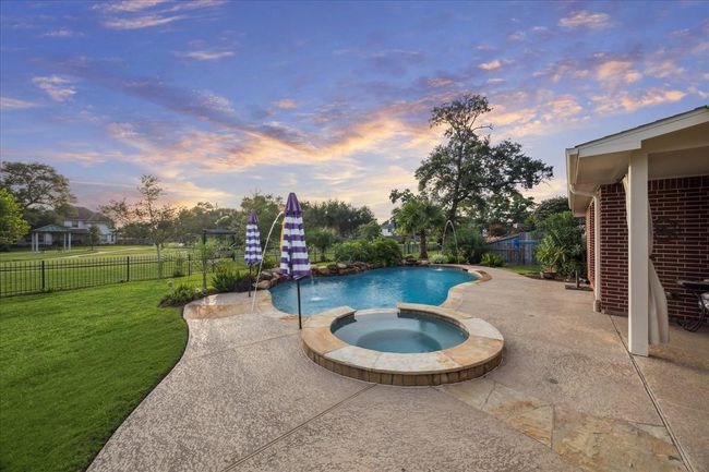 3732 Coral Reef Dr, House other with 3 bedrooms, 2 bathrooms and 3 parking in Seabrook TX | Image 32