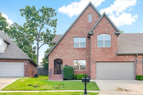 4004 N Zion Valley Dr, Fayetteville, AR, 72703-5080 | Card Image