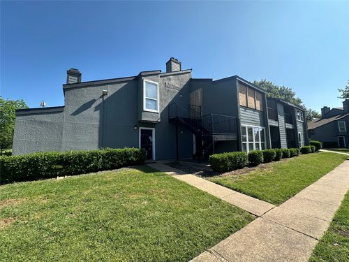 apt-806-9696 Walnut St, Dallas, TX, 75243-2331 | Card Image