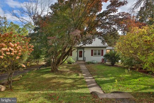 96 River Rd, PIPERSVILLE, PA, 18947-1618 | Card Image