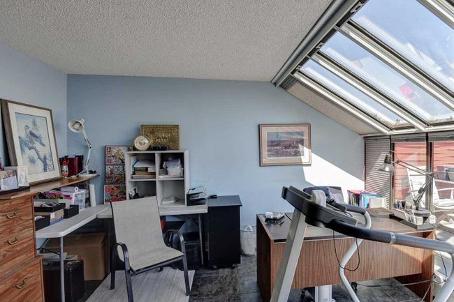 407 - 1505 8 Avenue Nw, Home with 3 bedrooms, 2 bathrooms and 1 parking in Calgary AB | Image 30