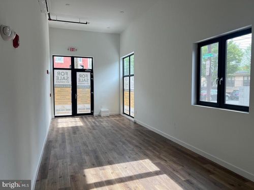 436 Diamond St, PHILADELPHIA, PA, 19122-1534 | Card Image