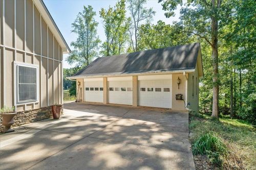 114 Locke Ln, Mauldin, SC, 29662-2334 | Card Image