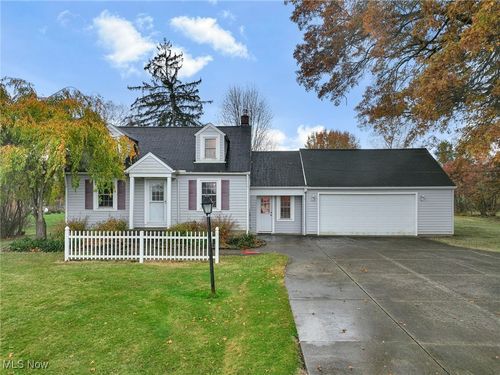 33560 Arthur Rd, Solon, OH, 44139-4522 | Card Image