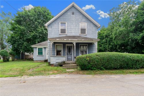 50 Governor Ave, Bellingham, MA, 02019-2309 | Card Image