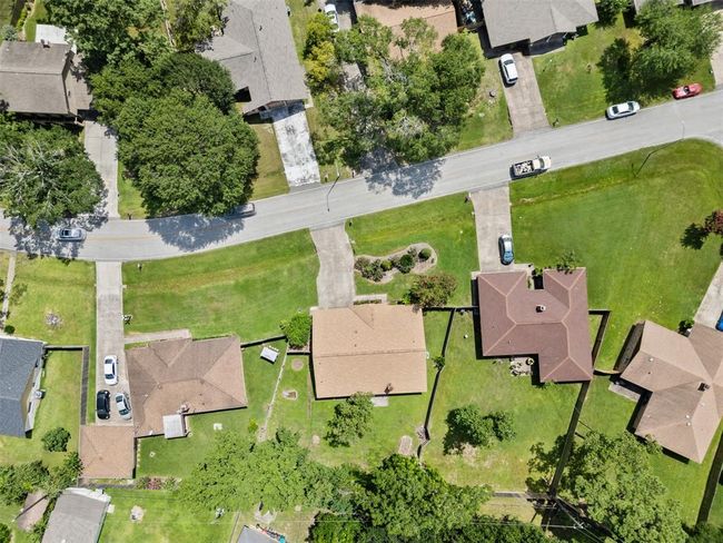 21807 Glenbranch Dr, House other with 3 bedrooms, 2 bathrooms and 2 parking in Spring TX | Image 7