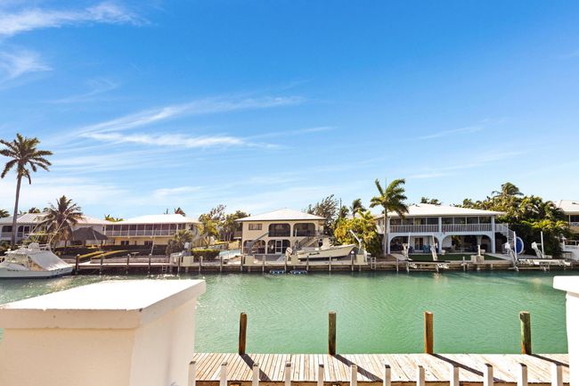 Canal views | Image 25