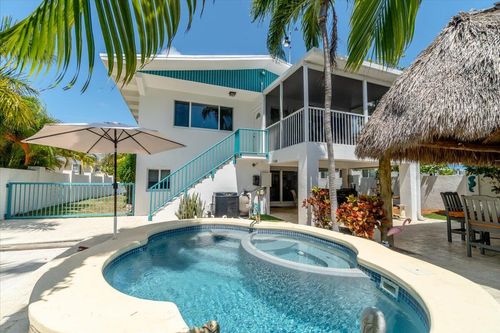 1600 Yellowtail Ave, Marathon, FL, 33050-2870 | Card Image